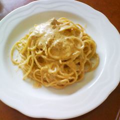 A picture of Ricotta Cheese, Walnut, and Tomato Sauce Pasta.