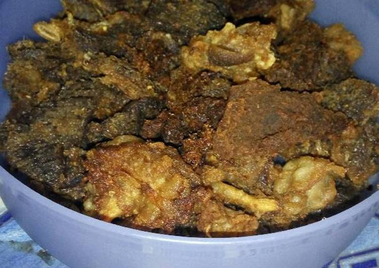 Daging kambing goreng