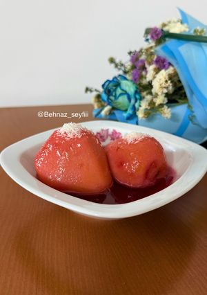عکسی از دستور دسر گلابی ژله ای