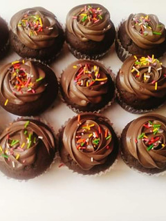 A picture of Chocolate cup cakes.