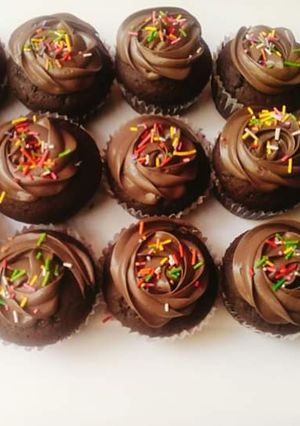 A picture of Chocolate cup cakes.