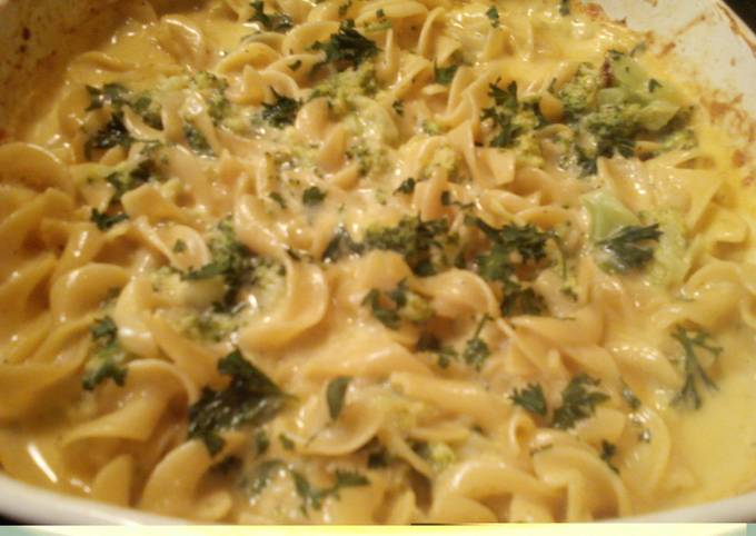 Easiest Way to Make Favorite Sunshine's broccoli noodle casserole