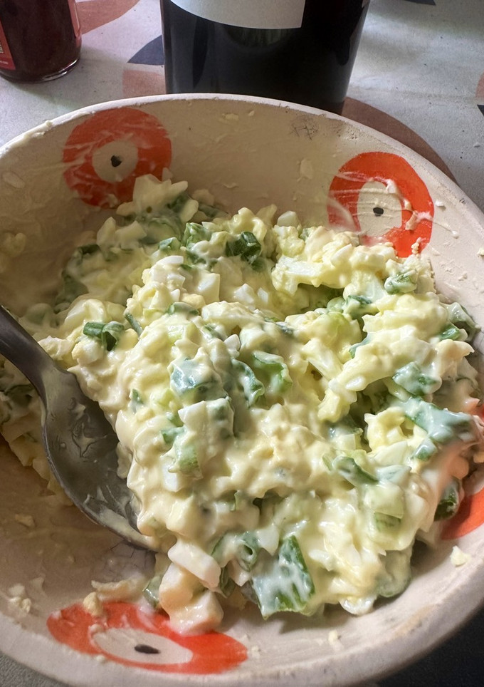 Una foto de Dip de mayonesa y huevo