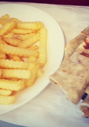 A picture of Chicken Shawarma.
