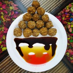 A picture of Churma laddoo.