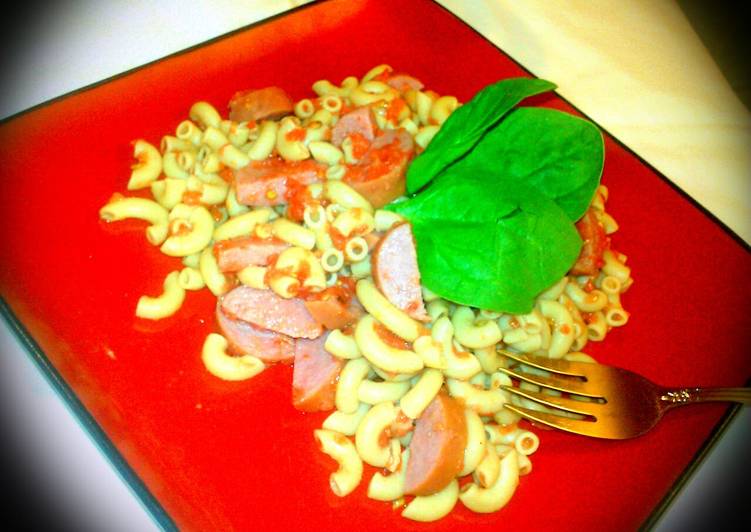 Healthy Sausage Tomato Pasta