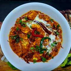A picture of Smoked Capsicum Paneer Darbari.