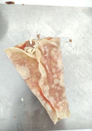 Hình của món Pizza cuộn.