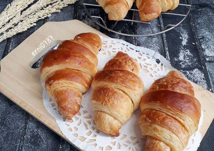 Rahasia Menyiapkan Croissant Anti Gagal