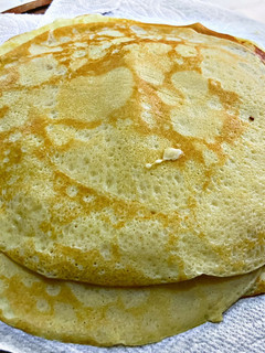 A picture of Simple crepe recipe.