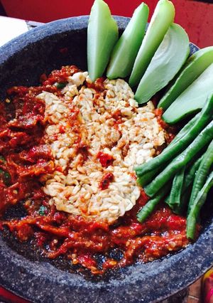 Foto resep Sambal & lalap kukus