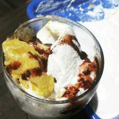 รูปของ Vanila & mango ice cream