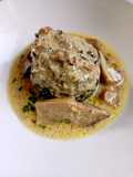 Fungo Ripieno con Porcini e Salsa al Tartufo Bianco