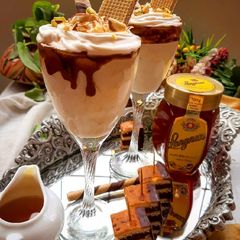 A picture of Honey Banana Shake.