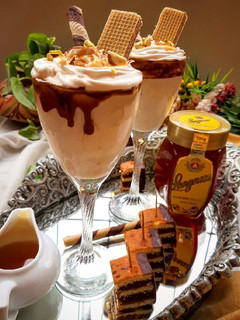 A picture of Honey Banana Shake.