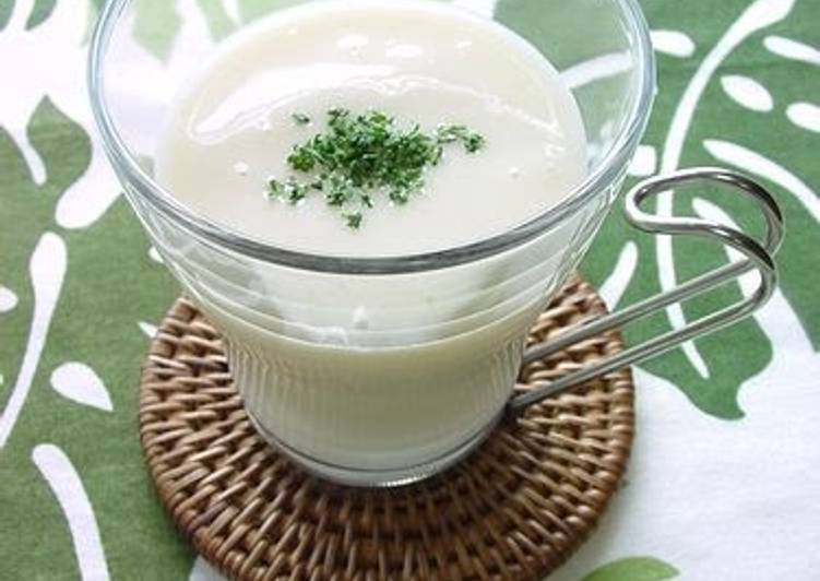 Simple Way to Prepare Tasty Oil-Free Vichyssoise