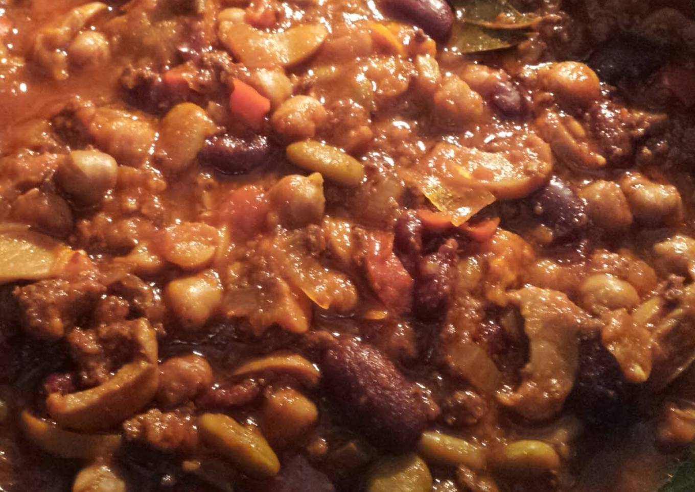Perfect Canadian hot 'n sweet chili