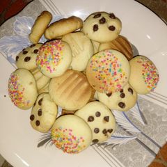A picture of Butter cookies.