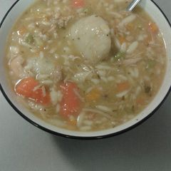 A picture of Chicken & Dumpl'n Soup.