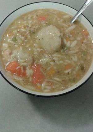 A picture of Chicken & Dumpl'n Soup.