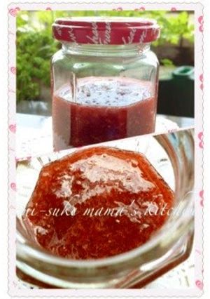 A picture of Frozen Strawberry Jam.