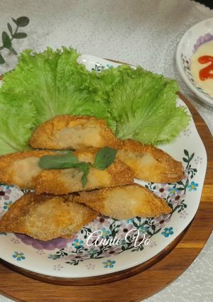A picture of Pork and Shrimp Dumplings.