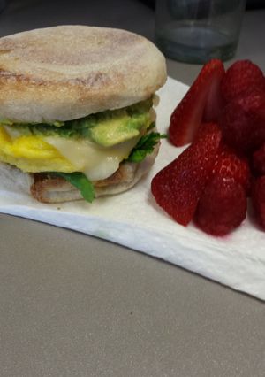 A picture of Green Goddess breakfast sandwich.