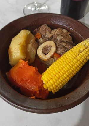 Una foto de Cazuela de osobuco