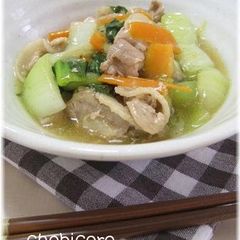 A picture of Pork Belly and Bok Choy Stir-fry in Thickened Sauce.