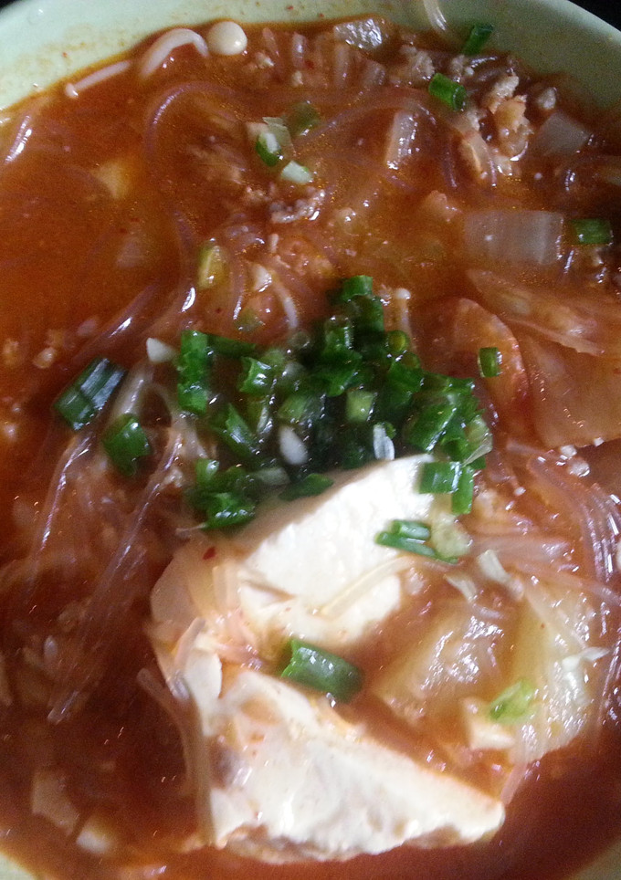 A picture of Kimchi soup.
