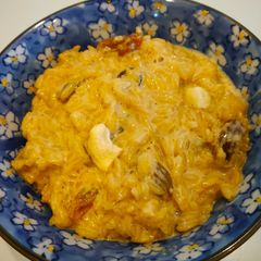 A picture of Nolen Gurer Payesh(Rice pudding with palm jaggery).