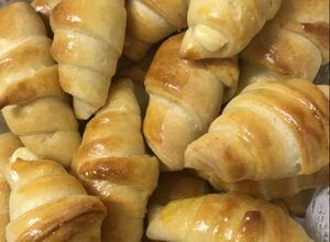 صورة لوصفة كرواسون بالجبن 🥐😋