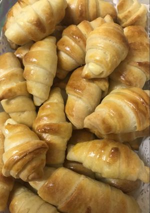 صورة لوصفة كرواسون بالجبن 🥐😋