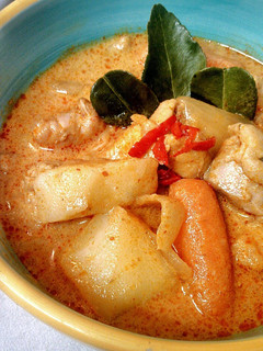 A picture of Red Curry Chicken.