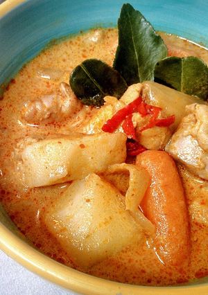 A picture of Red Curry Chicken.