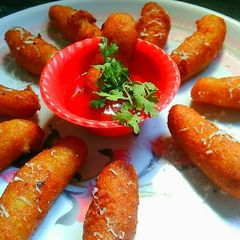 A picture of Potato cheesy fingers.