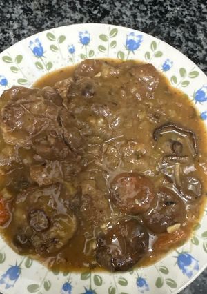Una foto de 625. Fricandó de ternera y setas (principal carne)