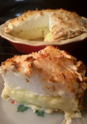 A picture of Sunshine's Homemade Coconut Cream Pie.
