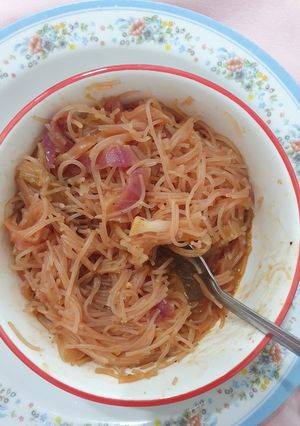 صورة لوصفة نودلز الارز