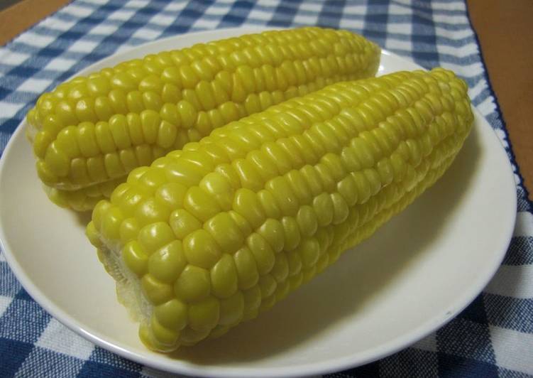 Steps to Prepare Speedy My Family&#39;s Microwaved Corn on the Cob