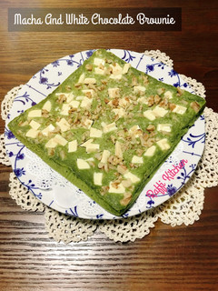 Foto resep Macha and white chocolate Brownies