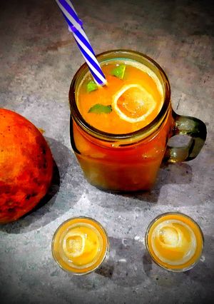 A picture of Wood apple cooler.