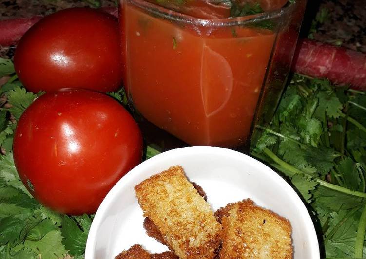 The Simple and Healthy Tomato Soup