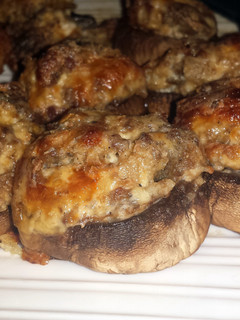 A picture of Stuffed Mushrooms.