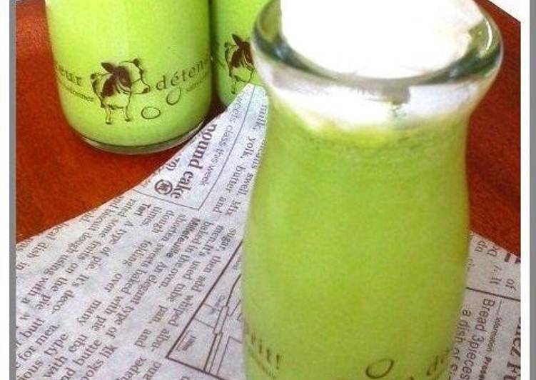 Recipe of Award-winning Thick and Rich Matcha Green Tea Blancmange