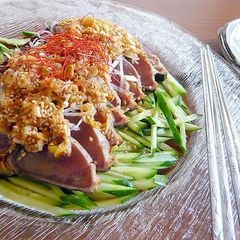 A picture of Korean-style Seared Skipjack Tuna.