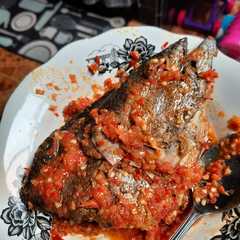 รูปของ Ikan sambal