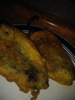 Una foto de Chiles rellenos