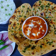 A picture of Restaurant style Punjabi meal.