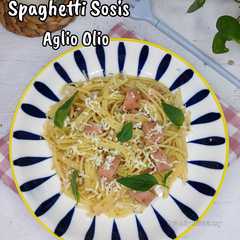 รูปของ Spaghetti Sosis Aglio Olio